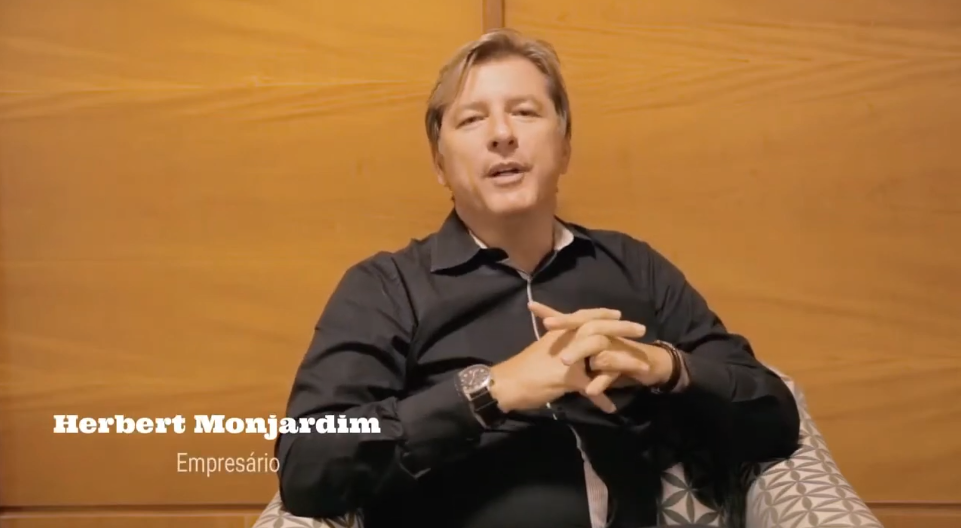 <b>Hebert Monjardim</b><br> Empresário